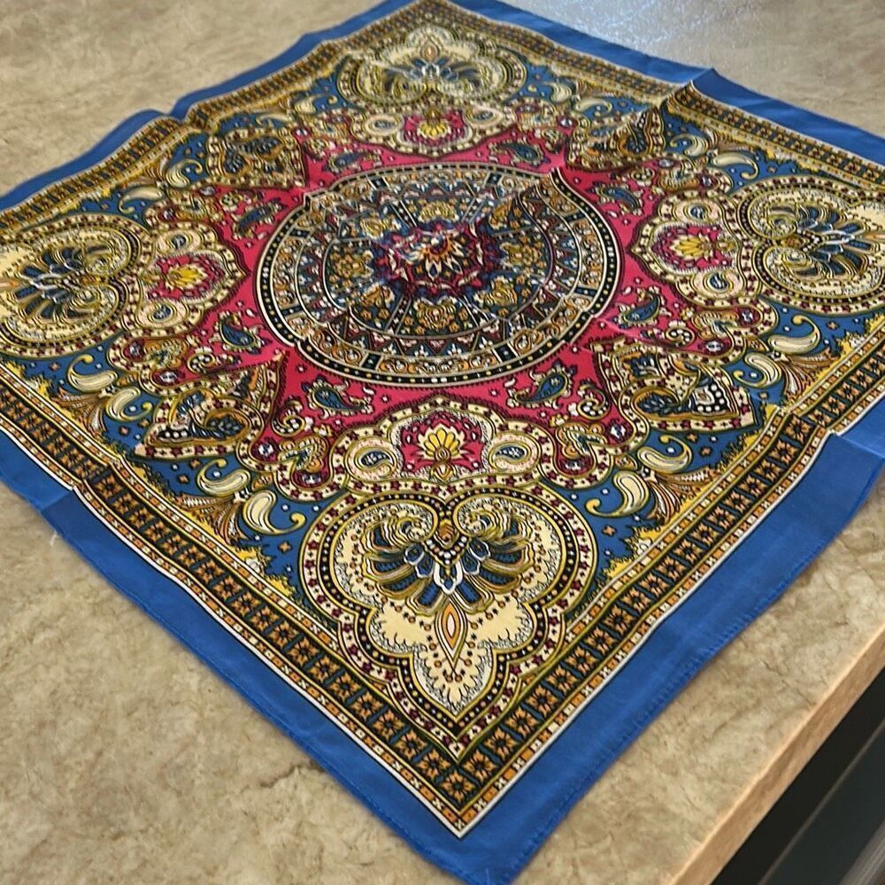 Bright Paisley Cotton Bandana NWOT